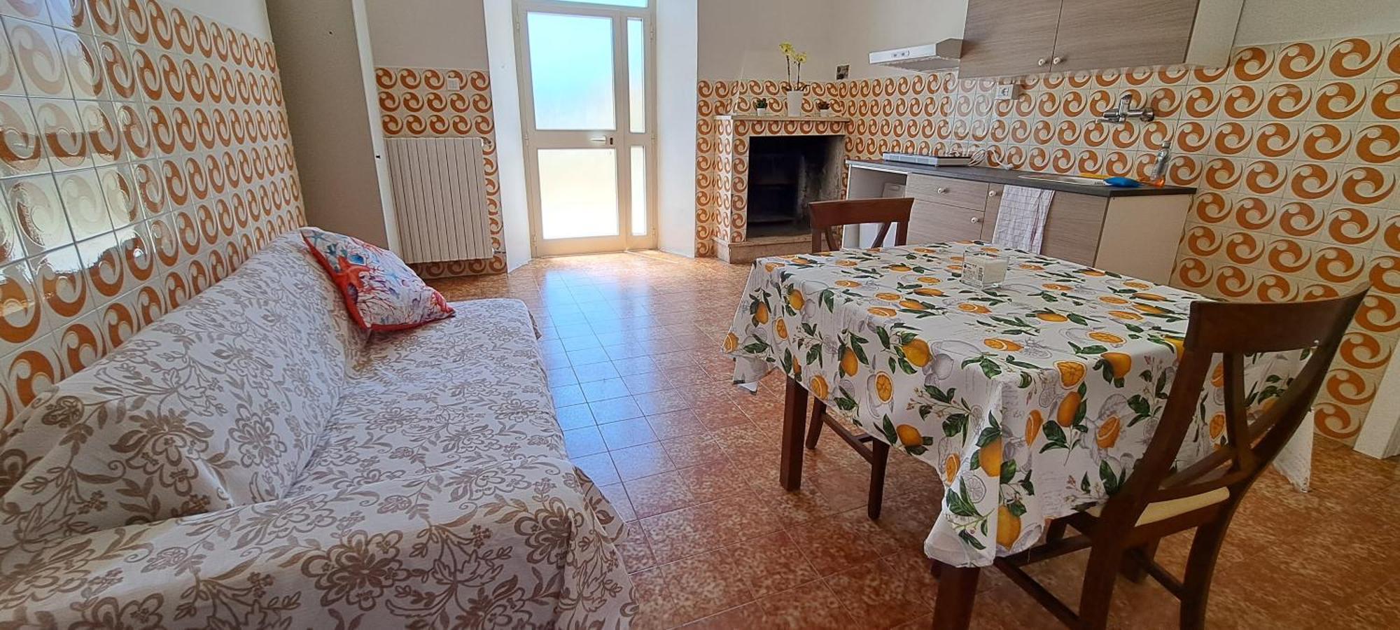 B & B Le Tre Rose Tollo Exterior photo